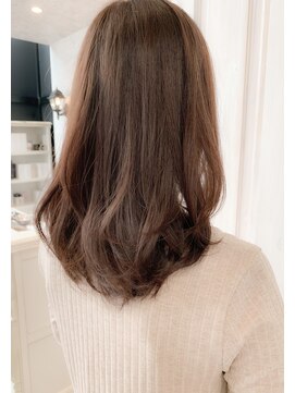 キャアリー(Caary) 福山市 イルミナカラー人気caaryゆる巻き ハニーベージュ