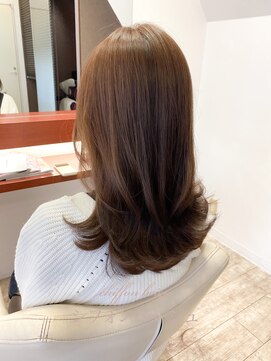 マーリャヘアー(mallia hair) シフォンベージュ