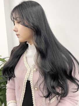 ピープスアンドスー 表参道 渋谷(Peeps&Suu.) 韓国風コリアンブラックブルーブラックインナーカラー