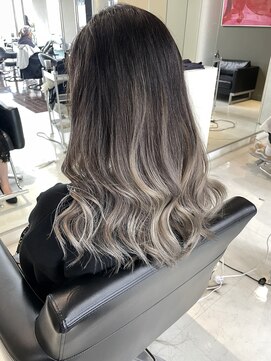 シャンプーボーイエイムス(SHAMPOO BOY aims) バレイヤージュ