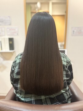 フリージア(freesia) 艶髪/髪質改善トリートメント/30代40代50代