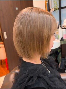 ラグジー(Luxy HAIR RESORT)の写真/徹底したカウンセリングで、《なりたいスタイル》を明確に★細部までこだわったCutで、納得の仕上がり☆