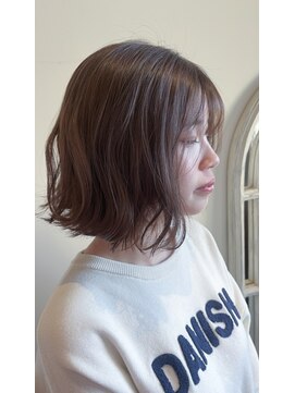 ヴィアンカ(Vianca) ハーフブリーチで透明感！スモーキーベージュ