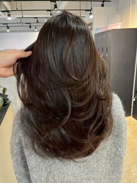 メリー オオサカ(Merly Osaka) 上品なブラウンカラー×レイヤーカット