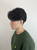 ステージ(STAGE)&nbsp;センターパート　ニュアンスパーマ　カルマパーマ