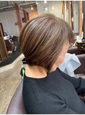 ハイライトショートボブ