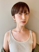 ニア(nir.) 透明感ブリーチなしカラーナチュラルショート夏仕様