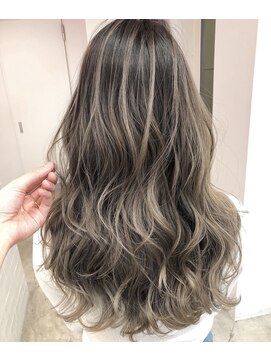 アディション 渋谷(ADITION) 【ADITION渋谷】エクルベージュバレイヤージュカラー