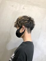 モノ アンド イニ(Mono & inni) メンズカット