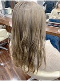 ロングスタイル×ミルクティーグレージュ