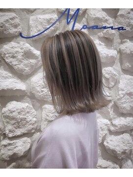 モアナバイヘッドライト 曽根店(Moana by HEADLIGHT) Moana#バレイヤージュ#結べるボブ#切りっぱなし