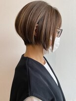 メイニー(Mainy) 前下がりshort bob