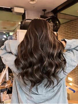 ラフ(LAFF) #黒髪#ボブルフ#ネビージュ#小顔#ワンレン