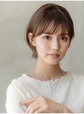 似合わせ大人グレージュカラー斜めバング大人可愛いショート