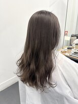 シア(sia)&nbsp;くびレイヤーエモージュイメチェン似合わせカット20代30代40代