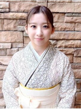 エノモト(ENOMOTO) 袴着付け&大人シックな編み下ろしスタイルお呼ばれヘアアレンジ