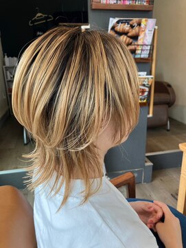 アンバー(amber) ロングウルフ