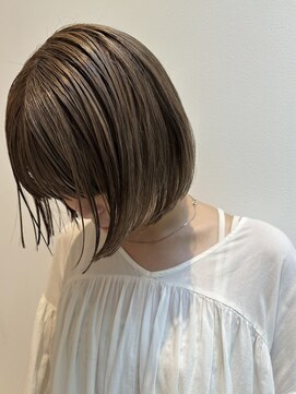 ライン(LINE) beige