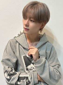 マッシュウルフ 韓国風マッシュ ブリーチ ハイトーンベージュ