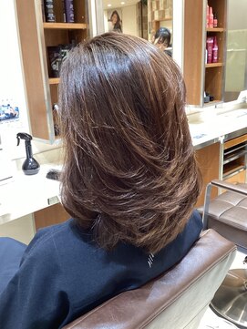 ピークアブー アヴェダ アトレ恵比寿(PEEK-A-BOO AVEDA) ミディアムレイヤーパーマカラー