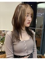 エッセンザ 梅田(ESSENZA)&nbsp;軽めの質感/ハッシュカット