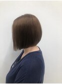 前下がりボブ