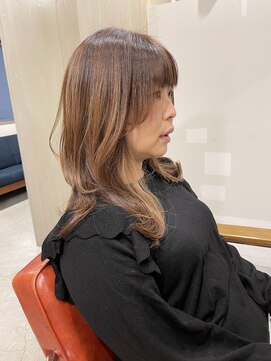 ソラーナバイマニスオブヘアー(SOLANA by Manis of hair) 脱白髪染めハイライトロング韓国レイヤー