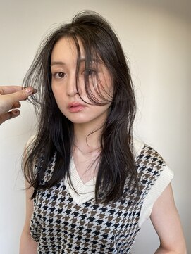 シアター(CIARTOR) 動く顔まわりcut /透けるダークカラー