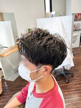 アトリエアルシュ(atelier ARCHE) サラサラ直毛にメンズツイストスパイラルパーマ