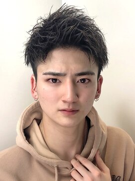 リップス 池袋(LIPPS) ソフトツイストパーマ　ツーブロック　刈り上げ