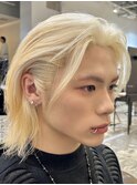 ミディアムレイヤー2ブリーチ抜きっぱなしホワイトブロンド