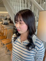 グリーン(green)&nbsp;カノ:透明感たっぷりブルーブラック