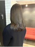 表参道 | レイヤーカット/アッシュカラー/動きと透明感で軽さを