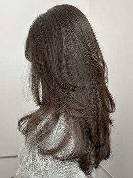 ムード(MOOD,) ダークアッシュ/大人ガーリー[レイヤーカット/髪質改善/銀座]