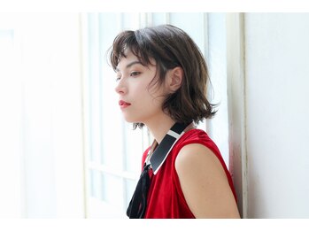 Lillian 【リリアン】