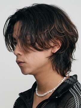 フィフス(fifth) センターパートウルフ毛流れニュアンスパーマフェザーパーマ原宿