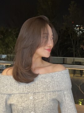 ブラン(Blanc Aoyama) レイヤーカット/顔まわりカット/ブリーチなし/ボブ/ミディアム