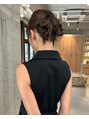 オムズポカ 栄矢場町店(OM's poka)&nbsp;トレンドのタイトツインアレンジ！結婚式ヘアに◎アップスタイル