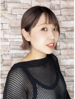 アヴァン(avan.)&nbsp;個性的 アシメ前髪 外ハネ 切りっぱなしボブ