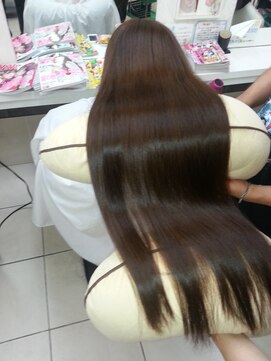 美容室 ハース(HAAS) ワンレンロングボブ