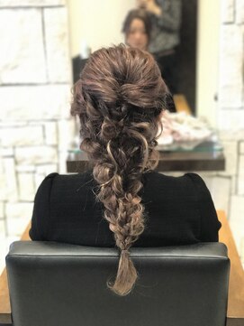 フォルテ 草薙店 編みおろしヘア♪プリンセス風