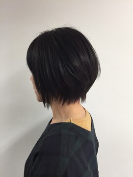ヘアーリゾート ラ シック(hair resort La chiq) ミセスショートボブ
