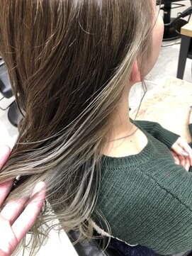 ザ シー 海老名(The C) [The C 岩崎] ヘアアレンジ映え◎お洒落イヤリングカラー