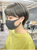 #耳掛けショート #ショートヘア #イルミナカラー