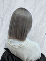 リー 京橋(Lee) シルバーグレーカラー 山下志穂