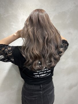 アルマバイロサ(ALMA by ROSA) ブリーチ×グレージュカラー　担当SE-YA