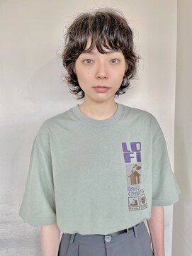 モホーク(MOHAWK) くせ毛を活かしたパーマウルフ