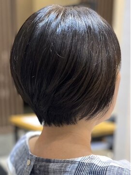 アトリエコア(Atelier Coa) ショートカットショートボブハンサムショートグレージュカラー