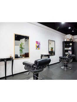 ≪心安らげる非日常空間≫ゆったりとした素敵なサロンtimeを…♪髪も心も癒される、至福のひと時を。