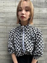 トリッカ シブヤ(TRICCA SHIBUYA) ぱつんとボブ/顔まわりカット/ハイトーンボブ/姫カット